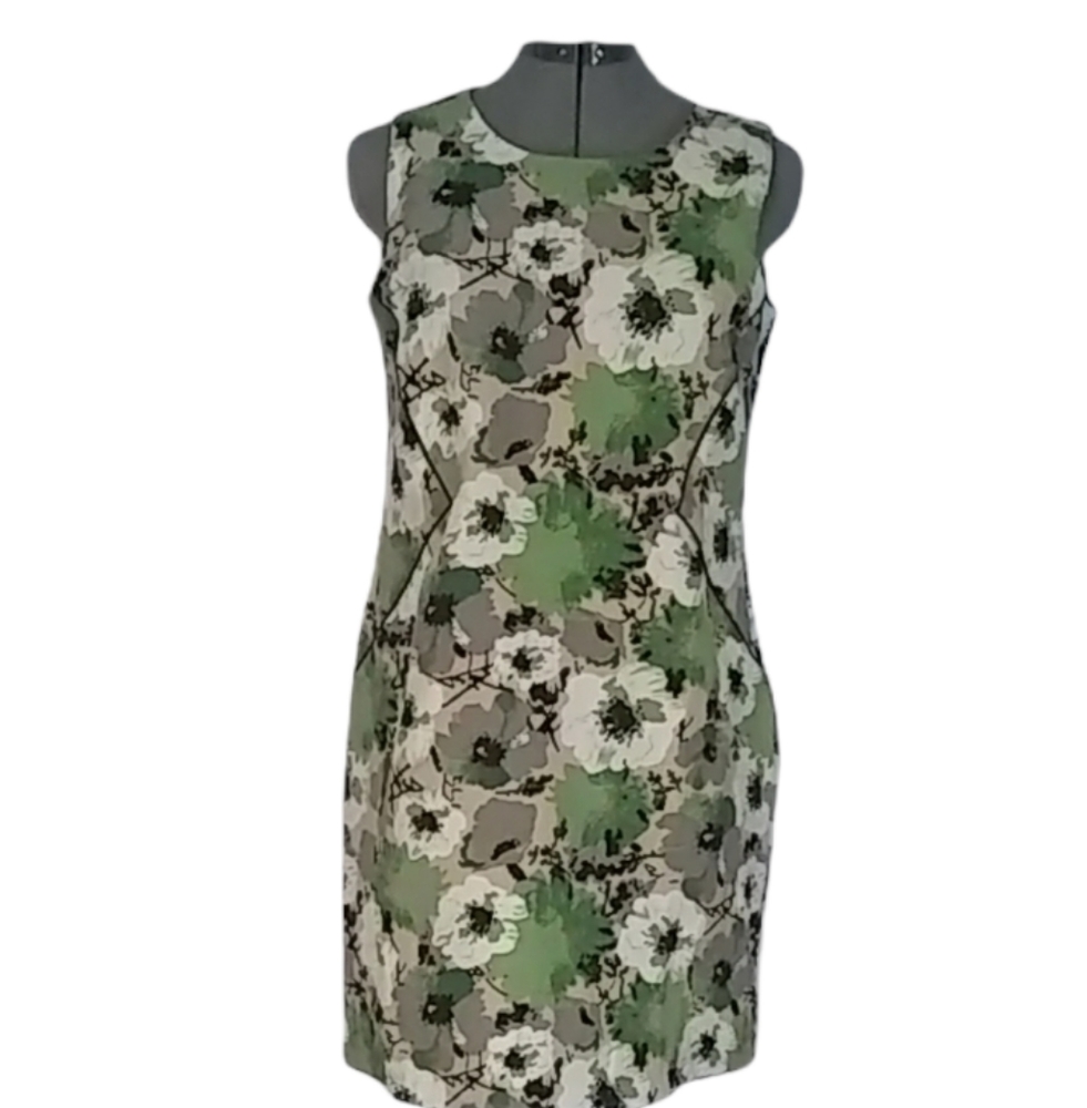 Bayo Sheath Dress Sz M Sleeveless  NWT